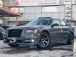 کرایسلەر 300